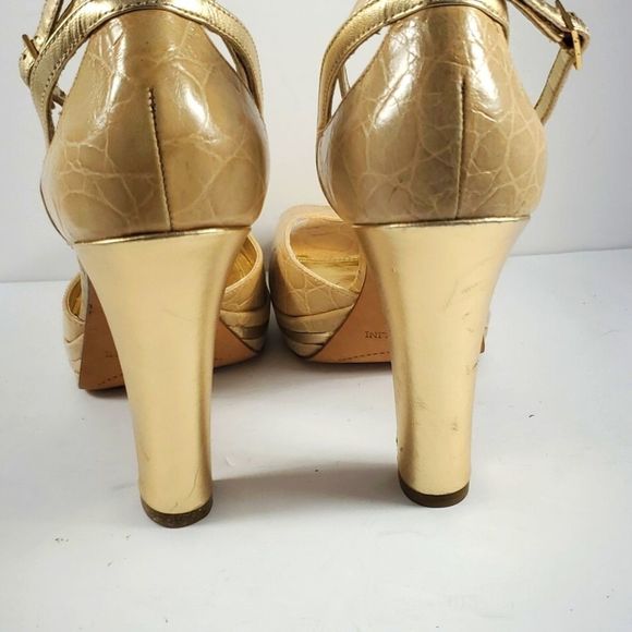 ENZO ANGIOLINI Gold Leather Platform Sandals (S528) - Picture 3 of 4